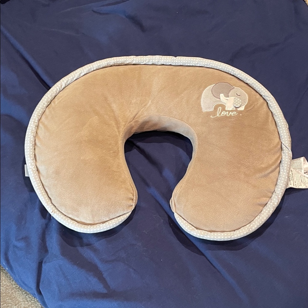 Boppy pillow